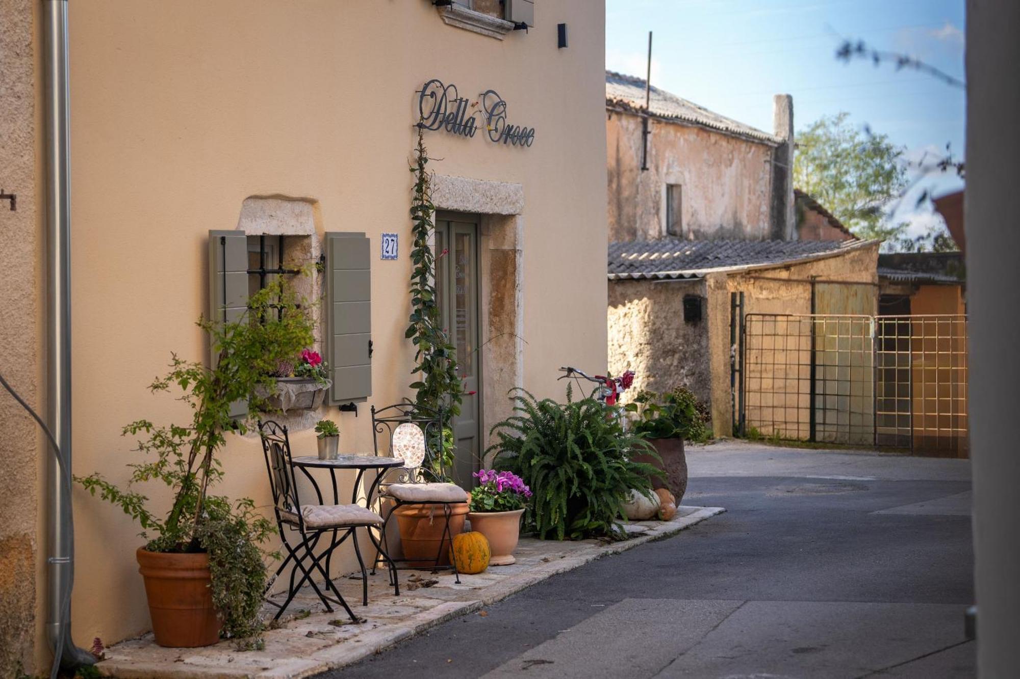 Della Croce Bed&Breakfast Svetvinčenat Eksteriør billede
