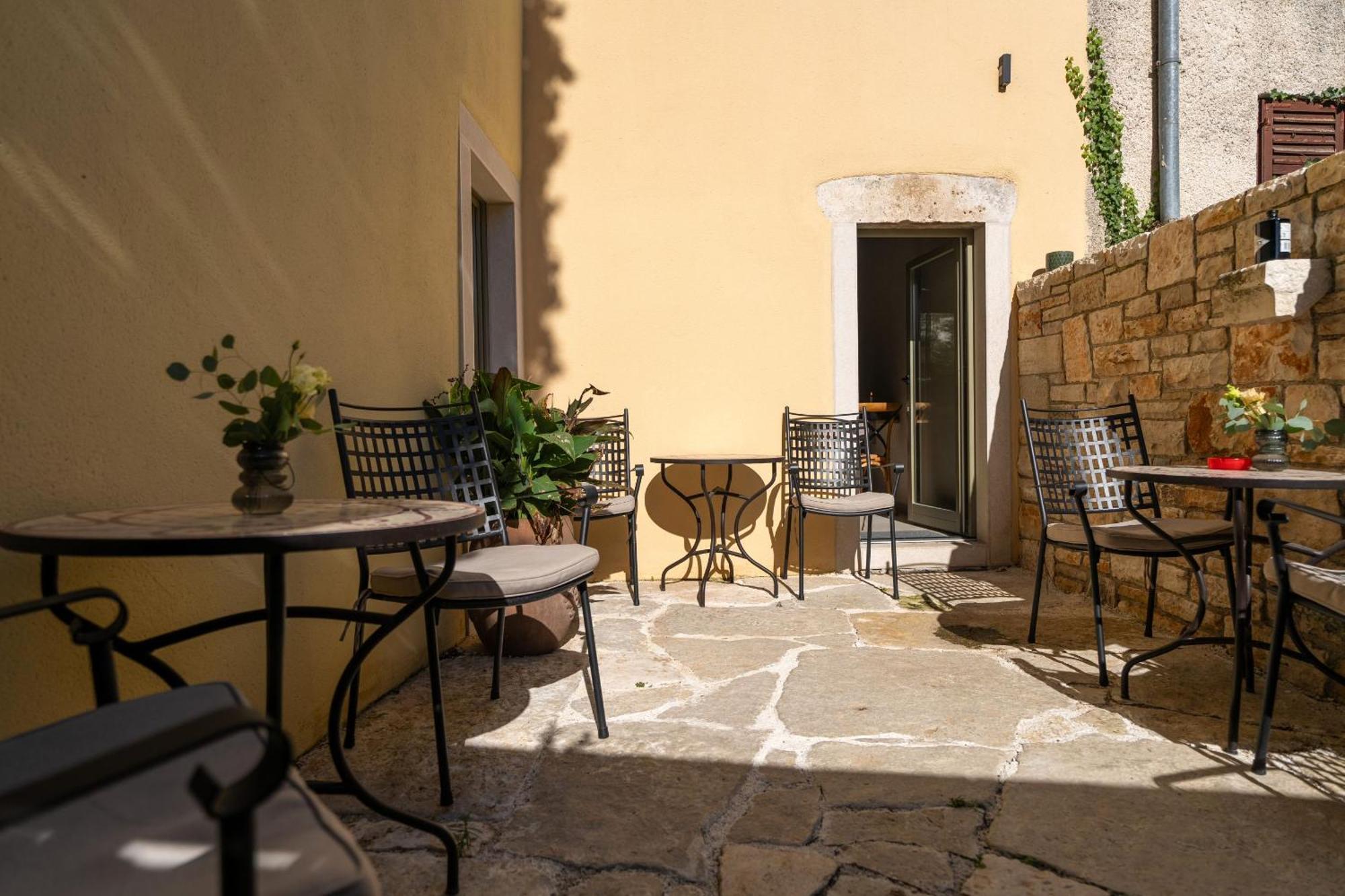 Della Croce Bed&Breakfast Svetvinčenat Eksteriør billede