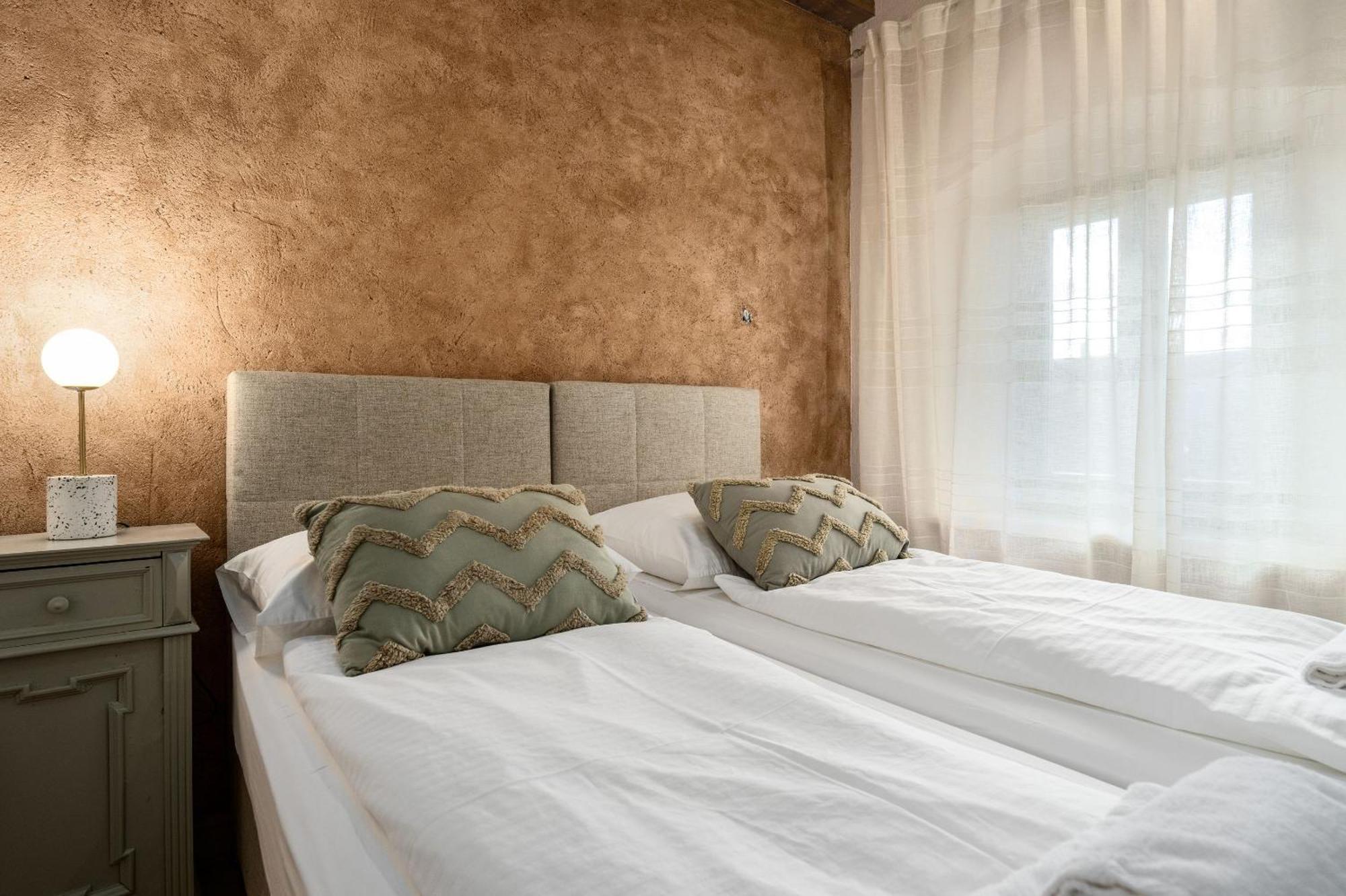 Della Croce Bed&Breakfast Svetvinčenat Eksteriør billede