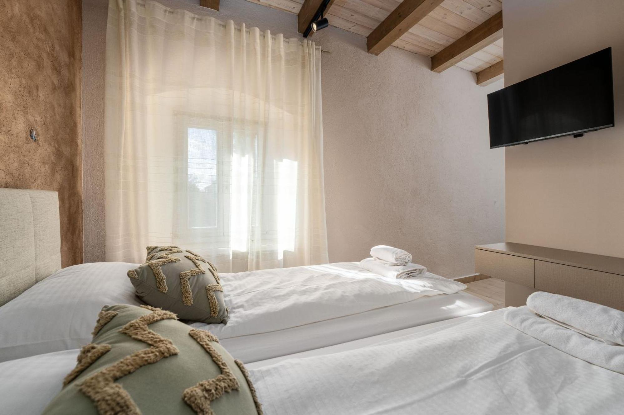 Della Croce Bed&Breakfast Svetvinčenat Eksteriør billede