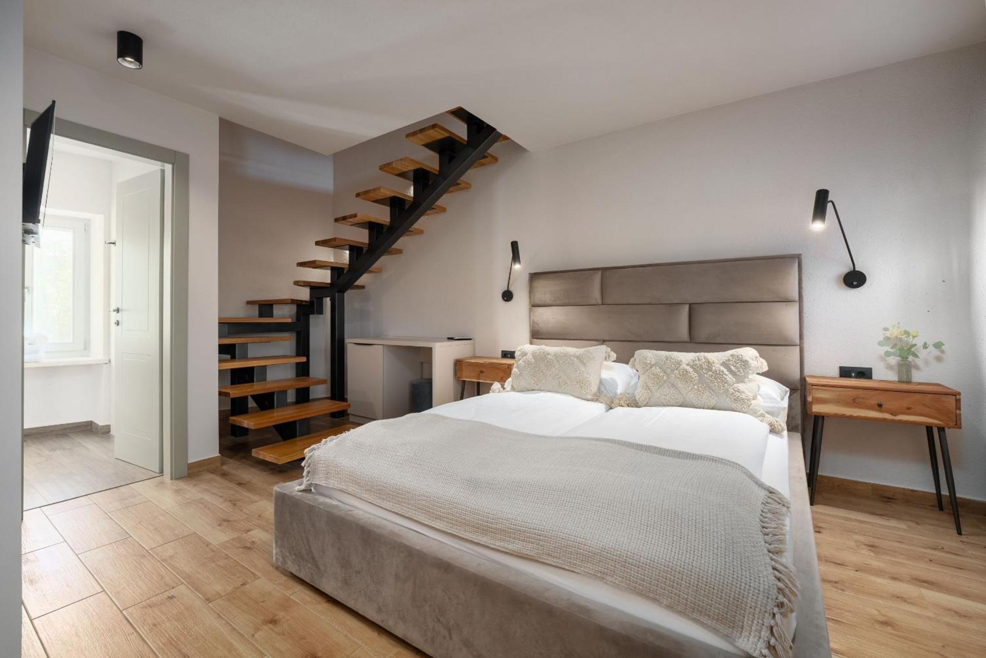 Della Croce Bed&Breakfast Svetvinčenat Eksteriør billede